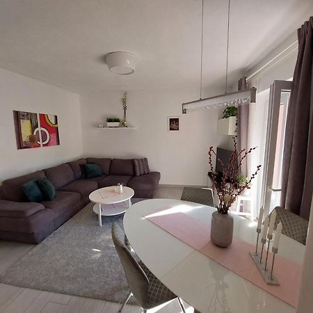 Apartman Nora Jelsa  Exterior photo